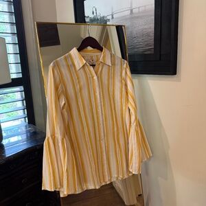 NWOT Millie bell sleeve button up shirt